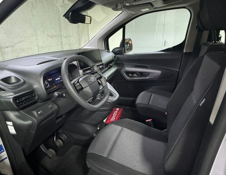 Toyota ProAce City Verso 9