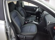 Nissan Qashqai SUV 2,0 l 104 kw
