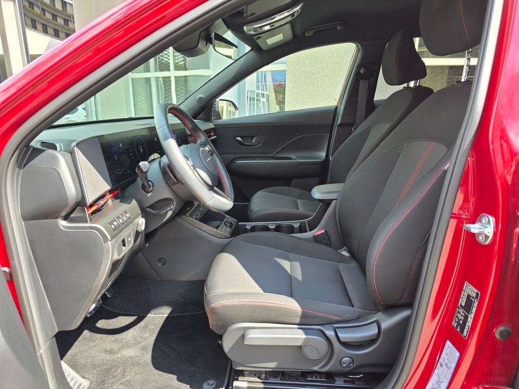 Hyundai Kona SUV / Terénní 1,6 l 125 kw