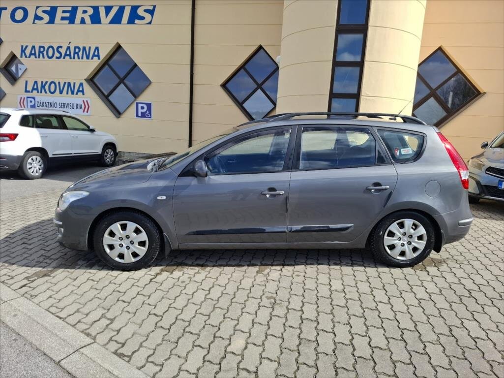 Hyundai i30 Kombi 1,6 l 84 kw