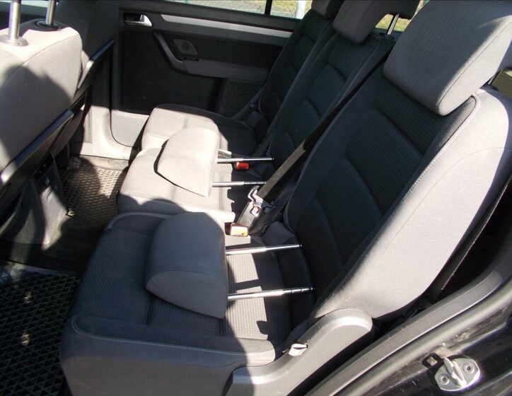 Volkswagen Touran MPV 1,9 l 77 kw