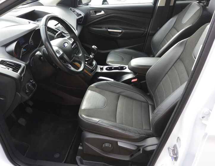 Ford Kuga 8