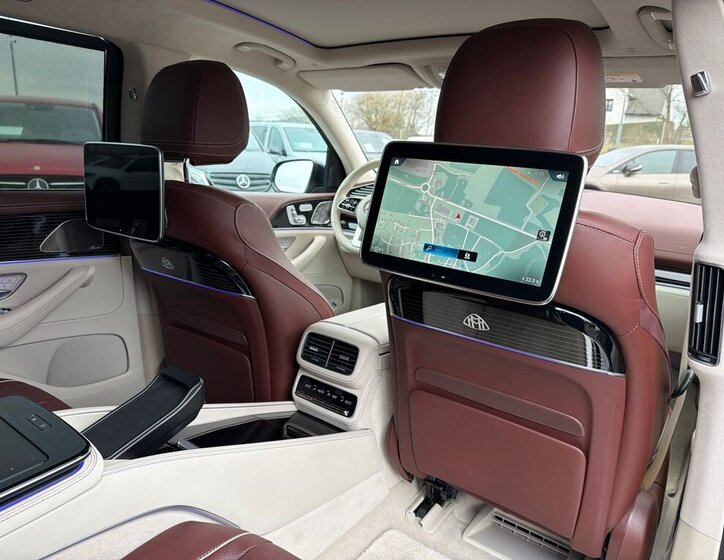 Mercedes-Benz GLS SUV / Terénní 4,0 l 410 kw