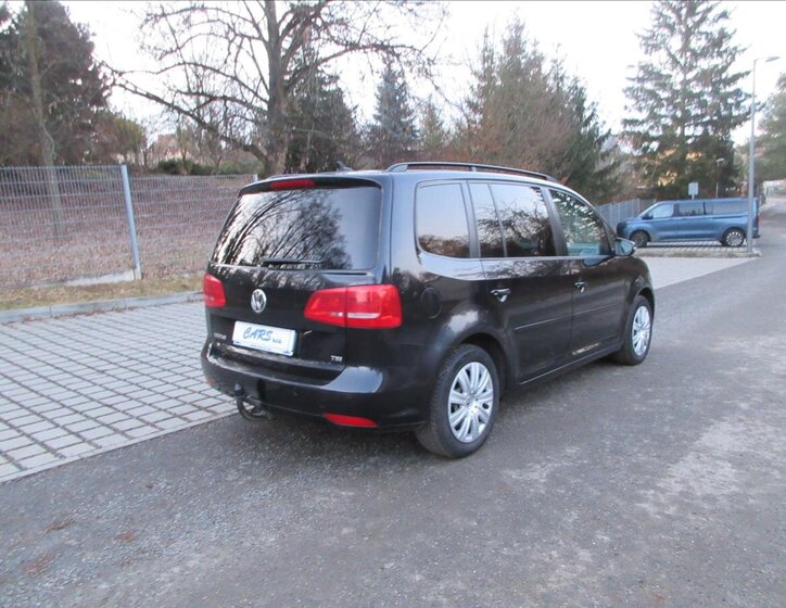 Volkswagen Touran Kombi 1,4 l 103 kw
