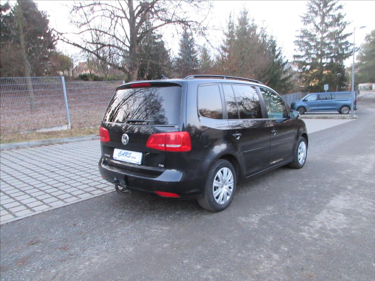 Volkswagen Touran Kombi 1,4 l 103 kw