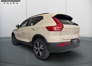 Volvo XC40 SUV / Terénní 2,0 l 120 kw