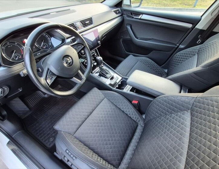 Škoda Superb Kombi 2,0 l 110 kw