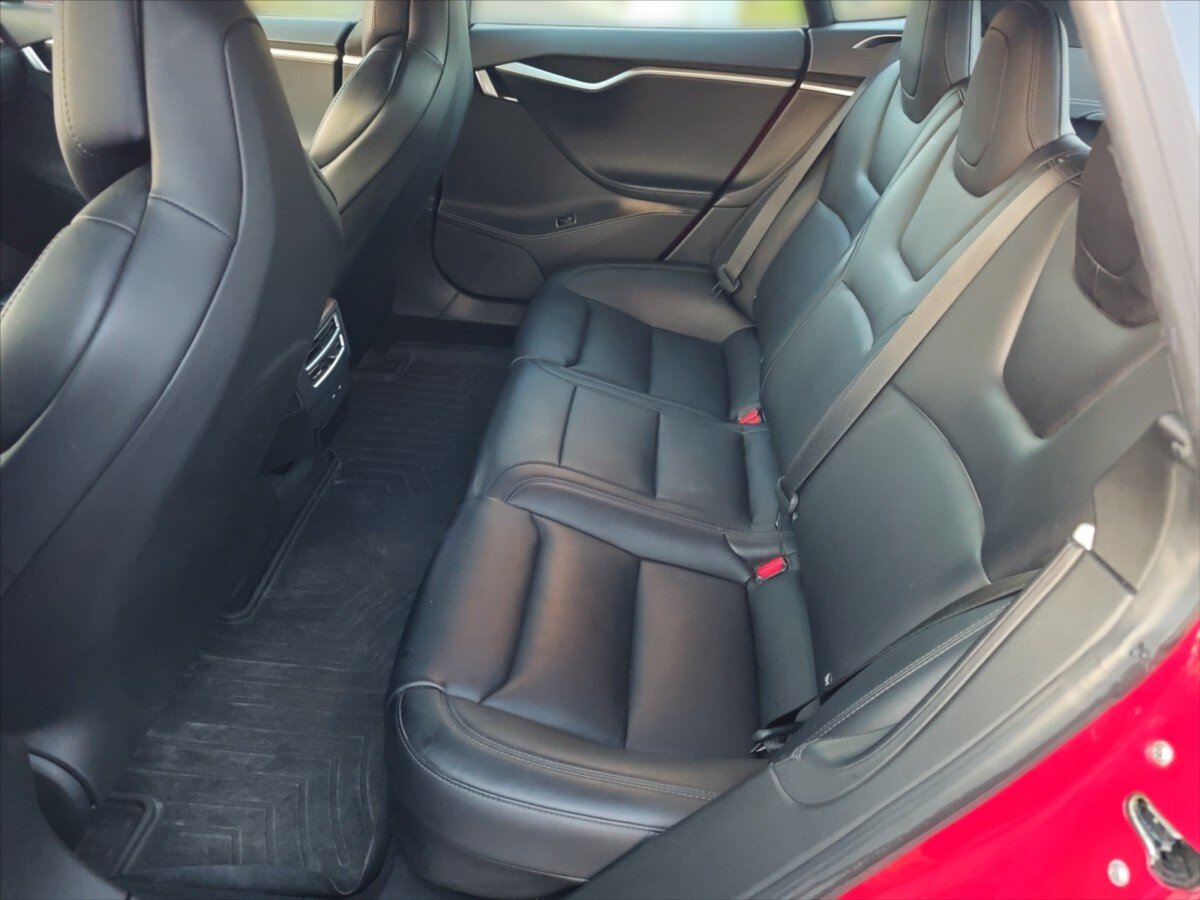 Tesla Model S Liftback 0,0 386 kw