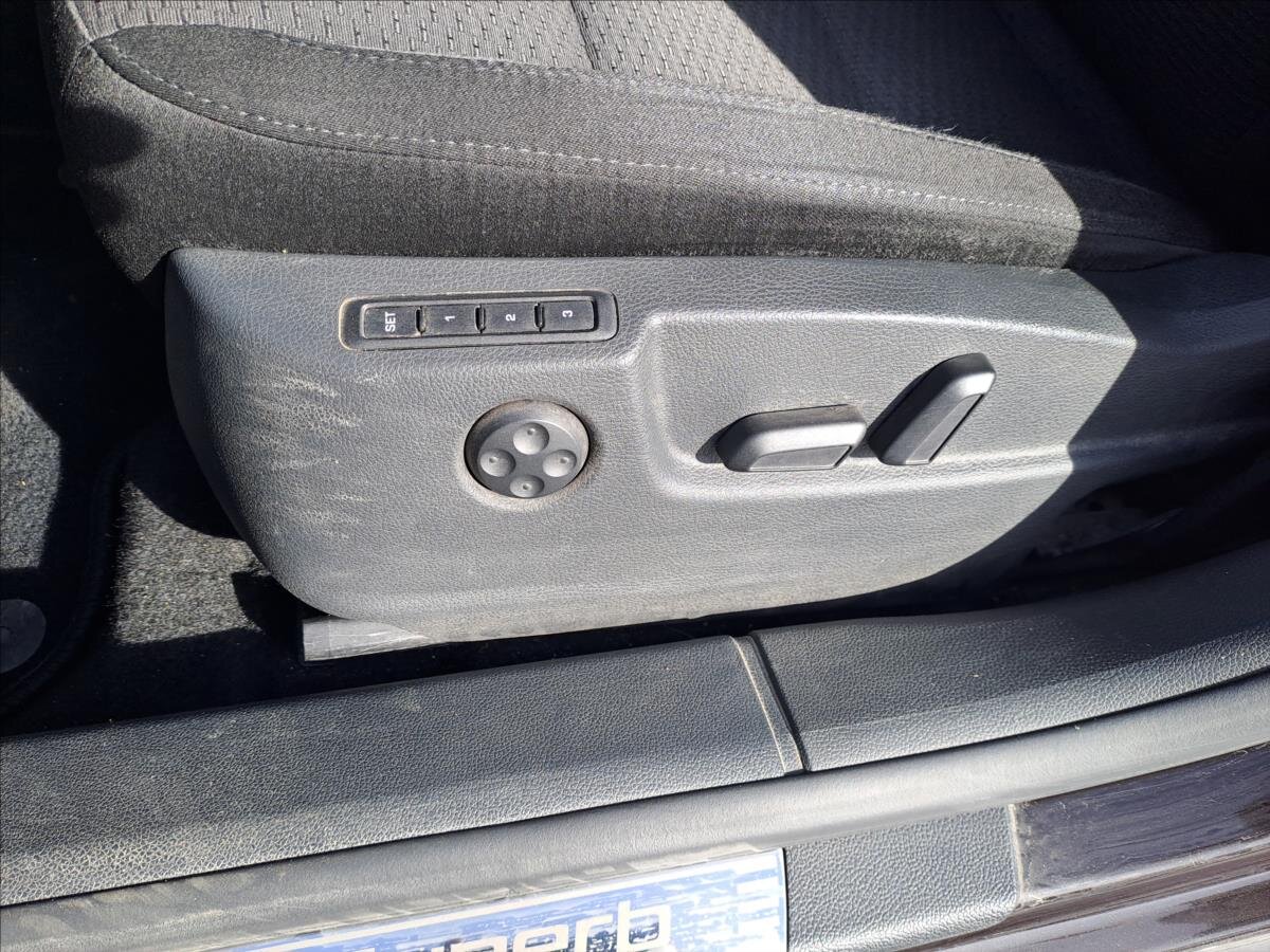 Škoda Superb Kombi 2,0 l 125 kw