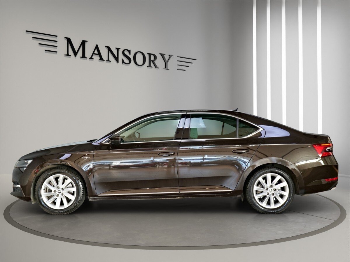 Škoda Superb Sedan / Limuzína 2,0 l 200 kw