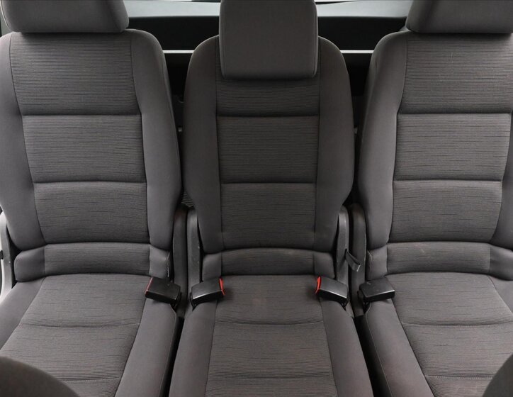 Volkswagen Touran MPV 1,9 l 77 kw