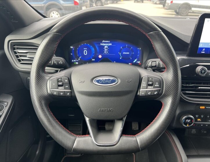 Ford Kuga 26