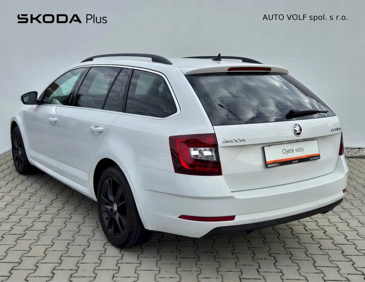 Škoda Octavia 8