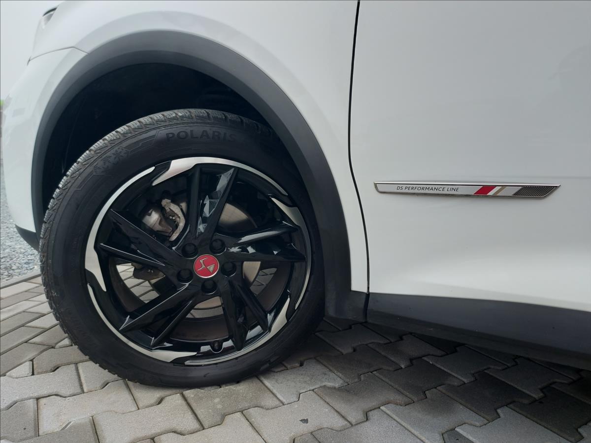 DS Automobiles DS7 Crossback