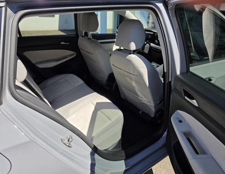 Volkswagen Golf Kombi 2,0 l 85 kw