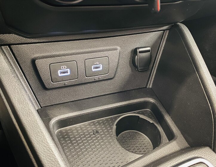 Dacia Duster SUV 999,0 67 kw