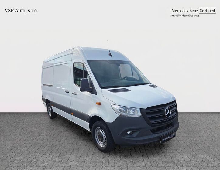Mercedes-Benz Sprinter 7