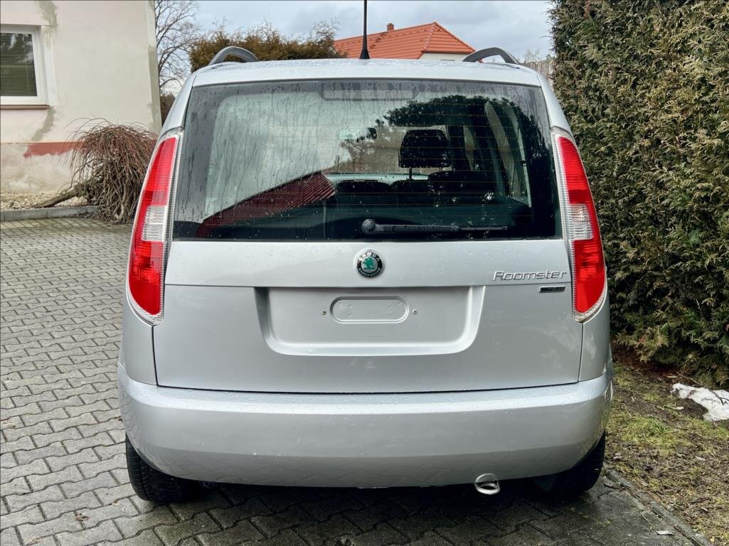 Škoda Roomster MPV 1,2 l 63 kw