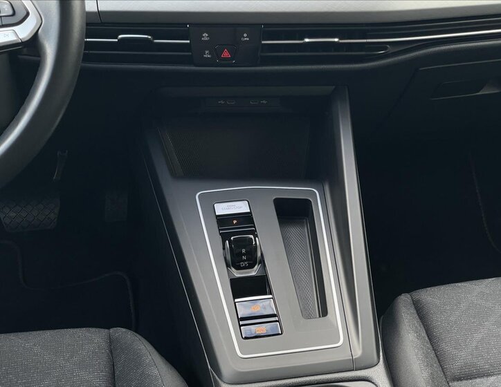 Volkswagen Golf Kombi 1,5 l 110 kw