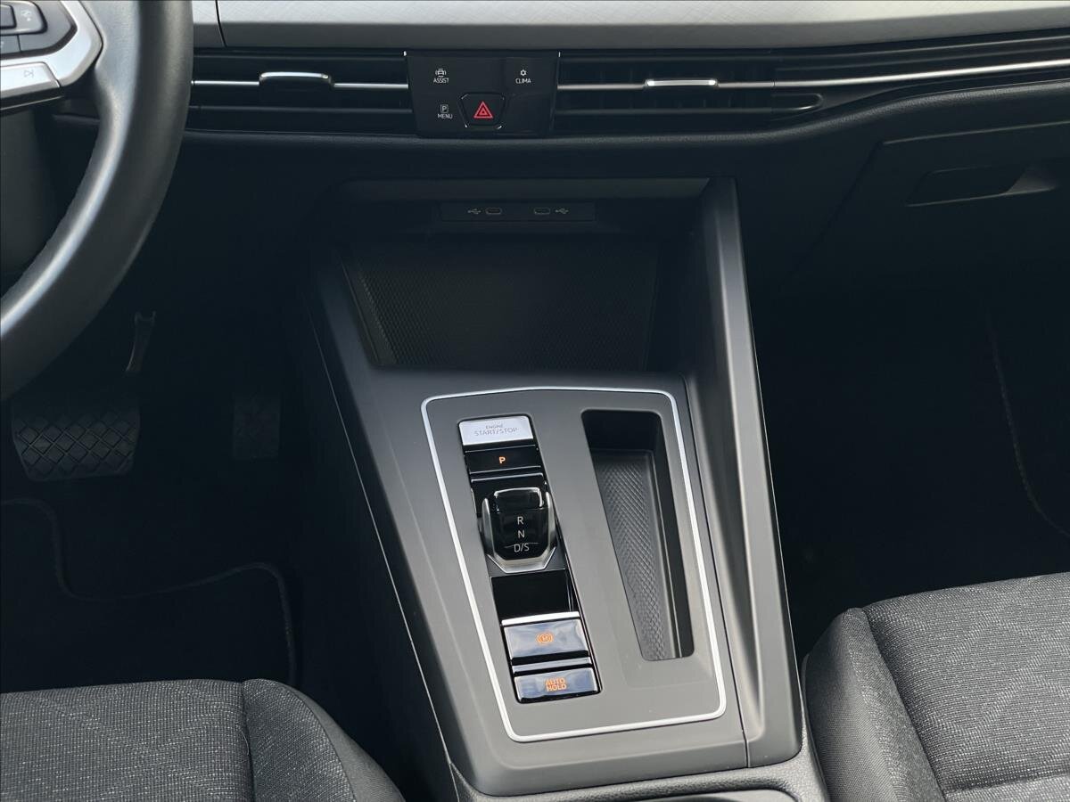 Volkswagen Golf Kombi 1,5 l 110 kw