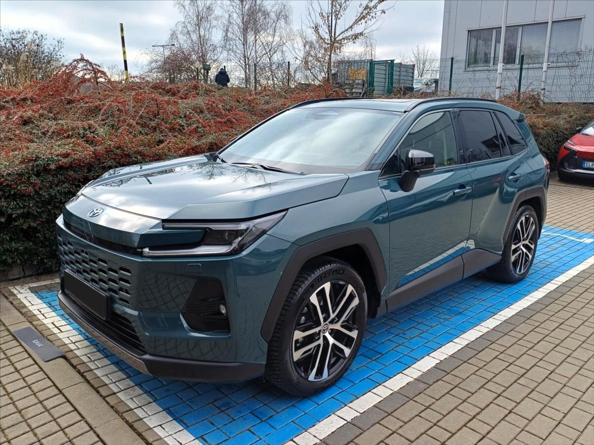 Toyota RAV4 SUV 2,5 l 135 kw