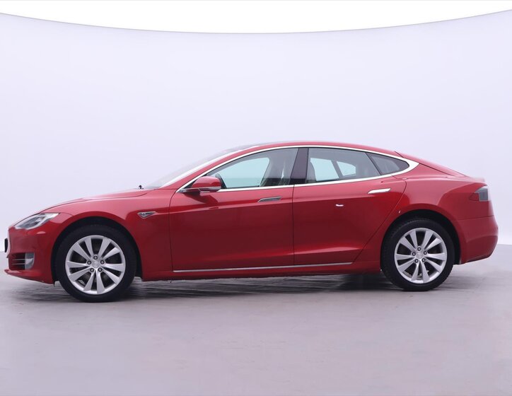 Tesla Model S Sedan / Limuzína 0,0 193 kw