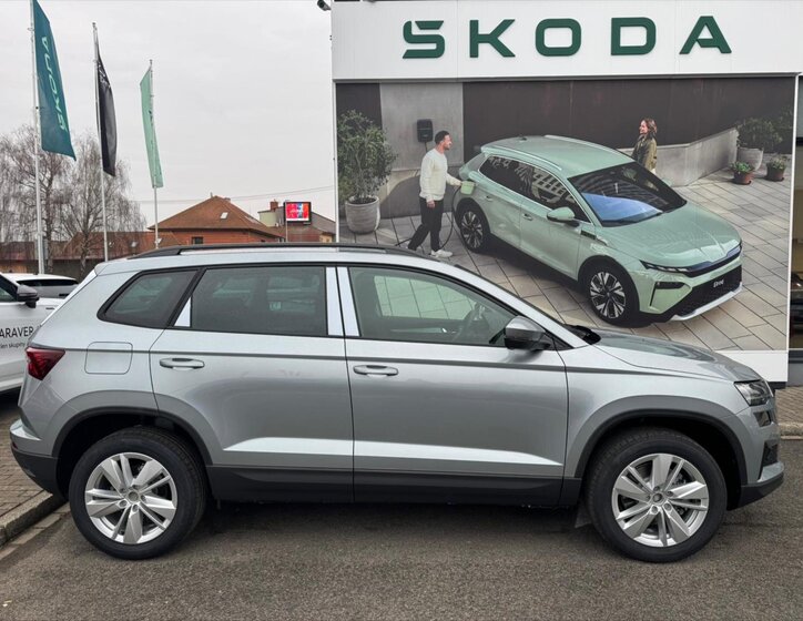 Škoda Karoq SUV 1,5 l 110 kw