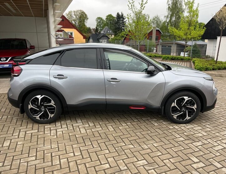 Citroën C4 SUV / Terénní 1,2 l 96 kw