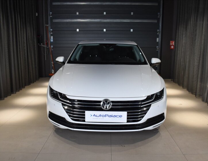 Volkswagen Arteon Liftback 1,5 l 110 kw