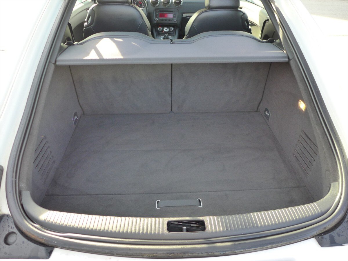 Audi TT Kupé 1,8 l 118 kw