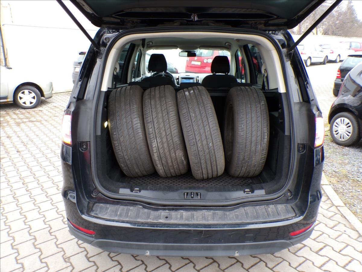 Ford Galaxy Kombi 2,0 l 110 kw