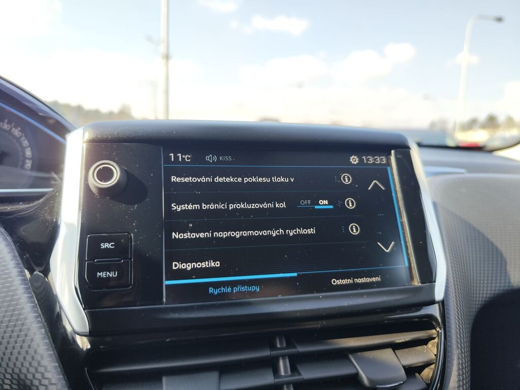 Peugeot 2008 SUV / Terénní 1,2 l 81 kw