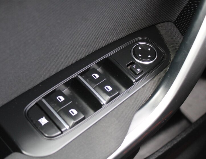 KIA Ceed Hatchback 1,4 l 73 kw