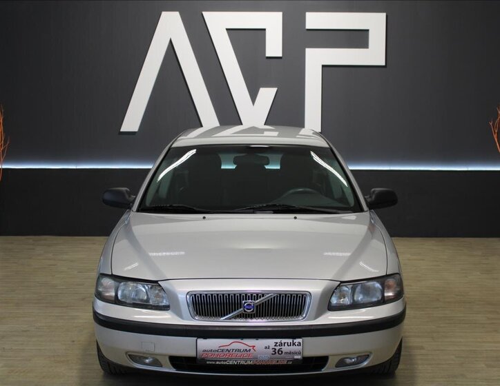 Volvo V70 Kombi 2,4 l 125 kw