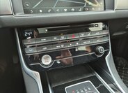 Jaguar XF Sedan 3,0 l 221 kw