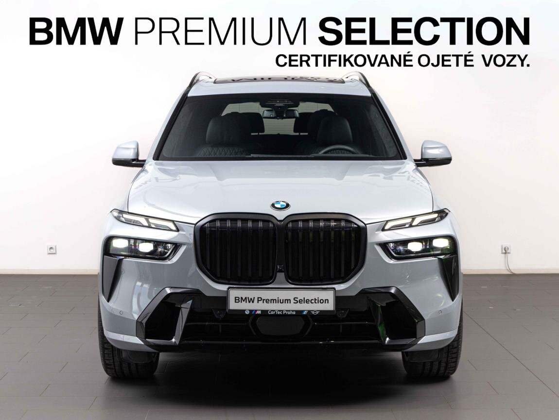 BMW X7 SUV / Terénní 3,0 l 280 kw