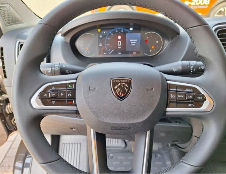 Peugeot Boxer Skříň 2,2 l 132 kw