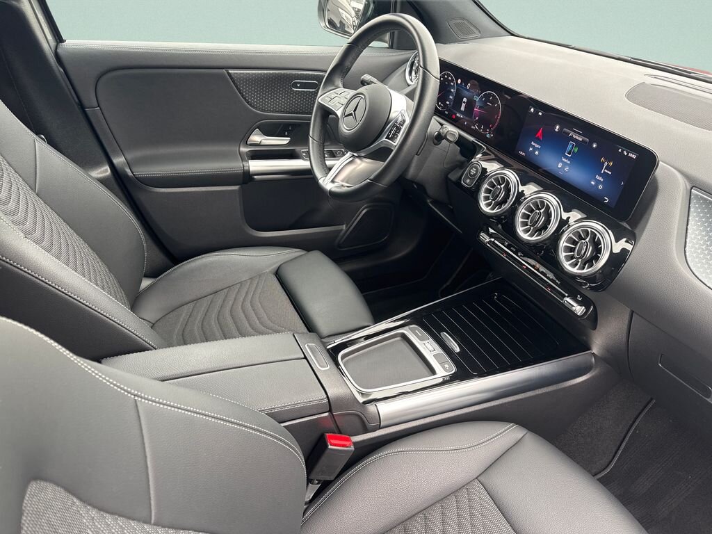 Mercedes-Benz GLA SUV / Terénní 2,0 l 110 kw