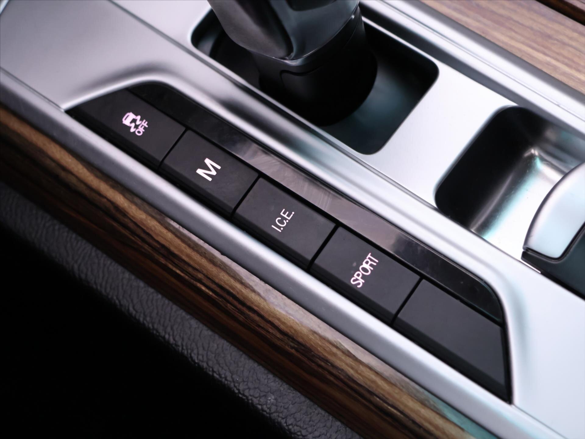 Maserati Ghibli Sedan 3,0 l 302 kw