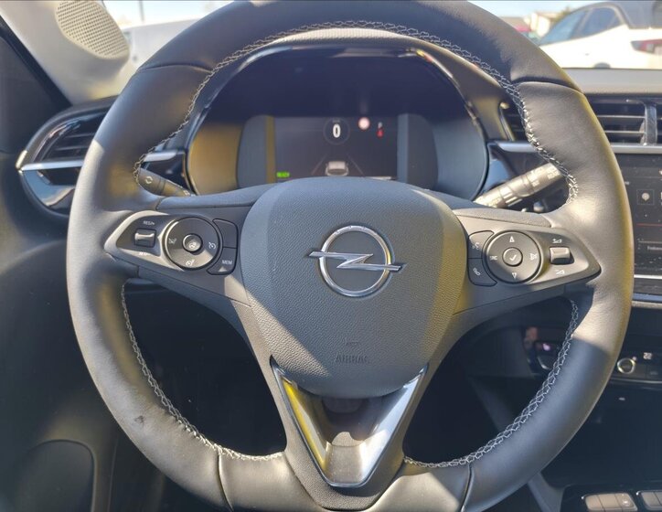 Opel Corsa Hatchback 0,0 100 kw