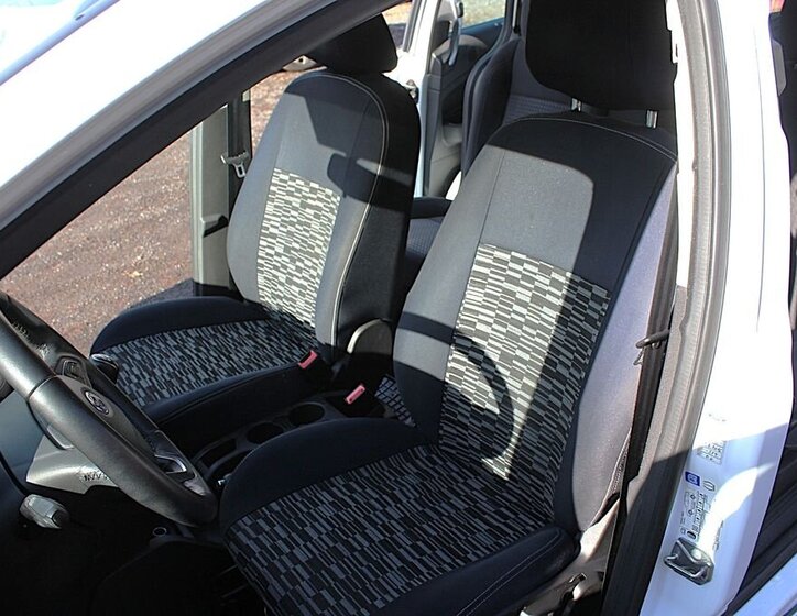 Ford Grand C-MAX MPV 999,0 74 kw