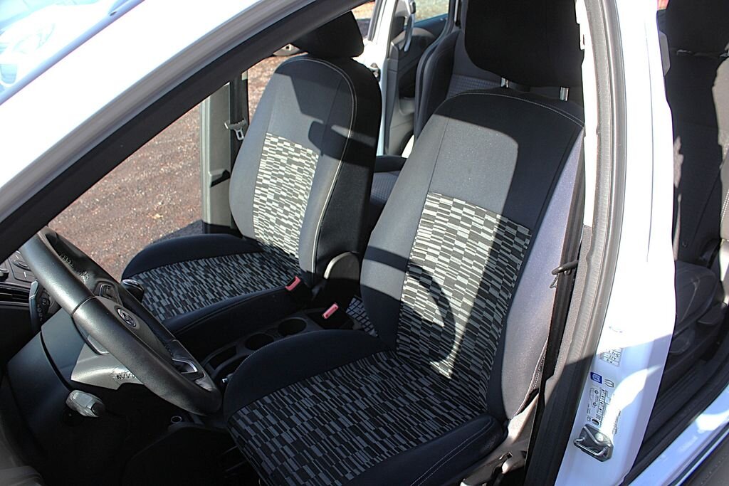 Ford Grand C-MAX MPV 999,0 74 kw