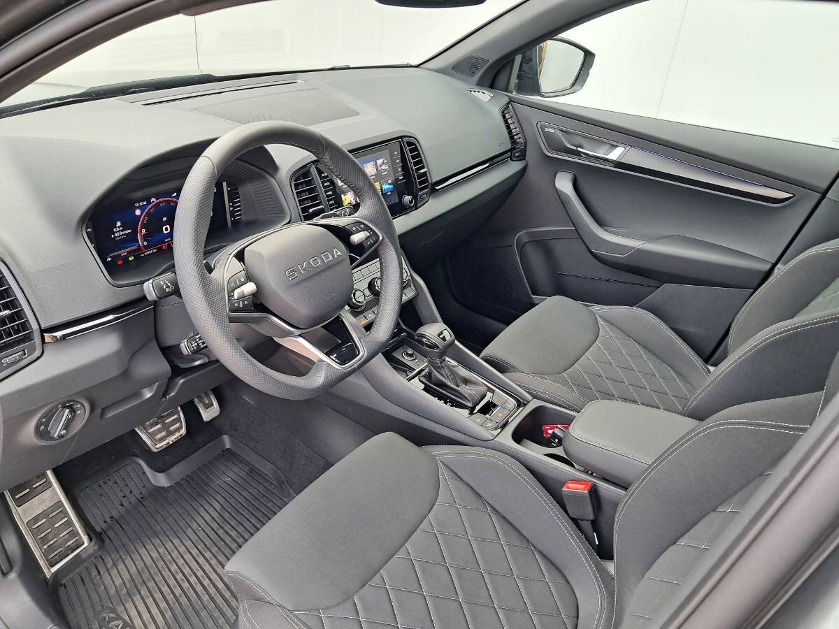 Škoda Karoq SUV / Terénní 1,5 l 110 kw