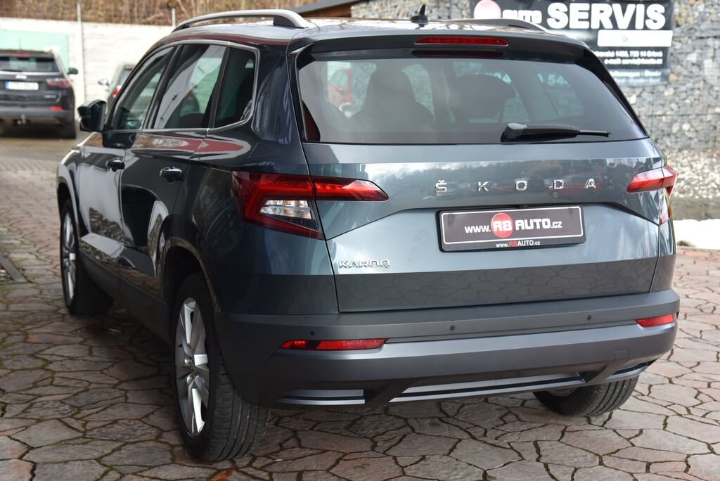 Škoda Karoq SUV 1,5 l 110 kw