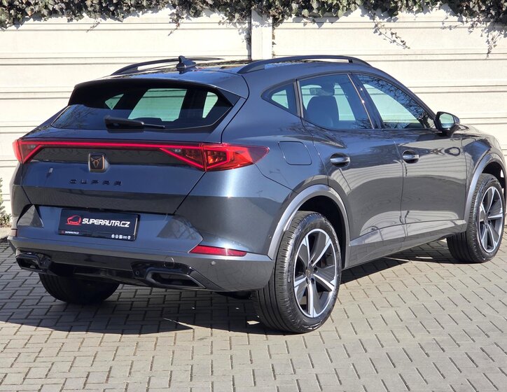 Cupra Formentor SUV / Terénní 2,0 l 140 kw