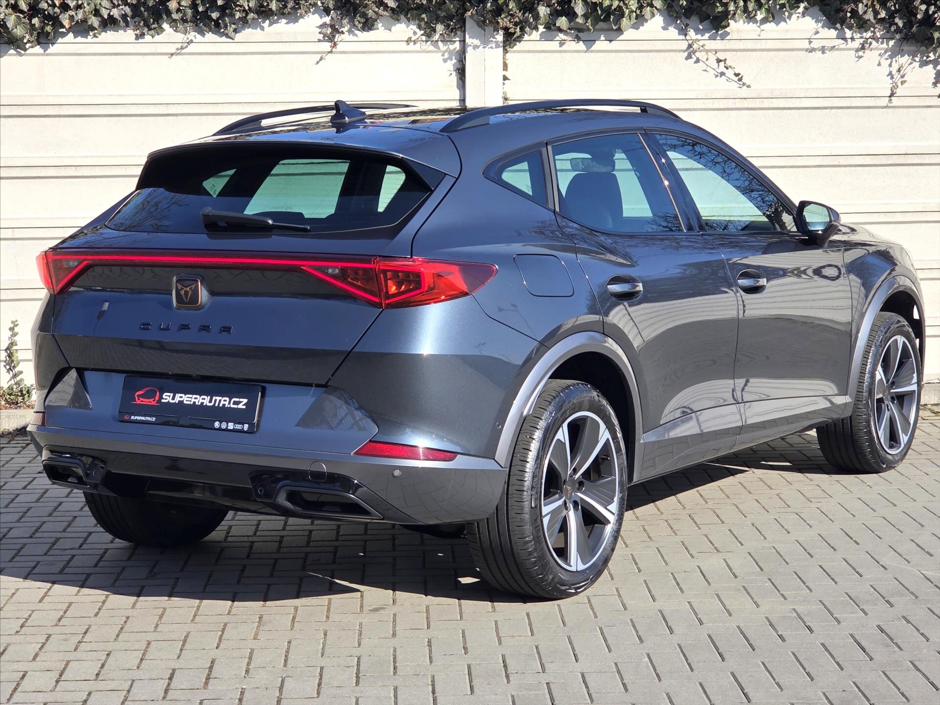 Cupra Formentor SUV / Terénní 2,0 l 140 kw