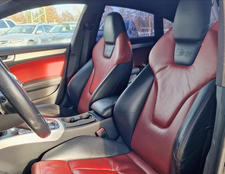 Audi S5 Sedan / Limuzína 3,0 l 245 kw