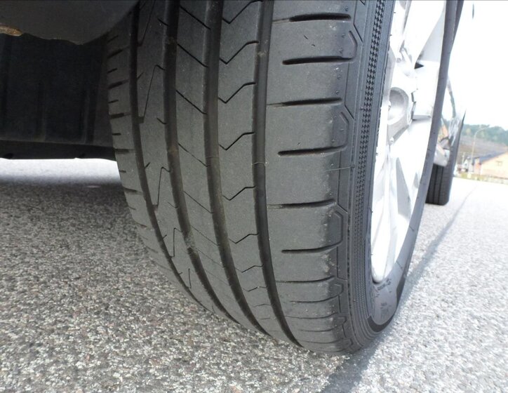 Mitsubishi Outlander Kombi 2,3 l 130 kw