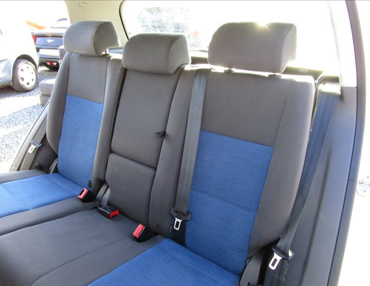 Volkswagen Golf Plus Skříň 1,6 l 75 kw