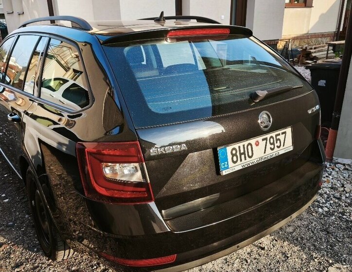 Škoda Octavia Kombi 0,0 85 kw